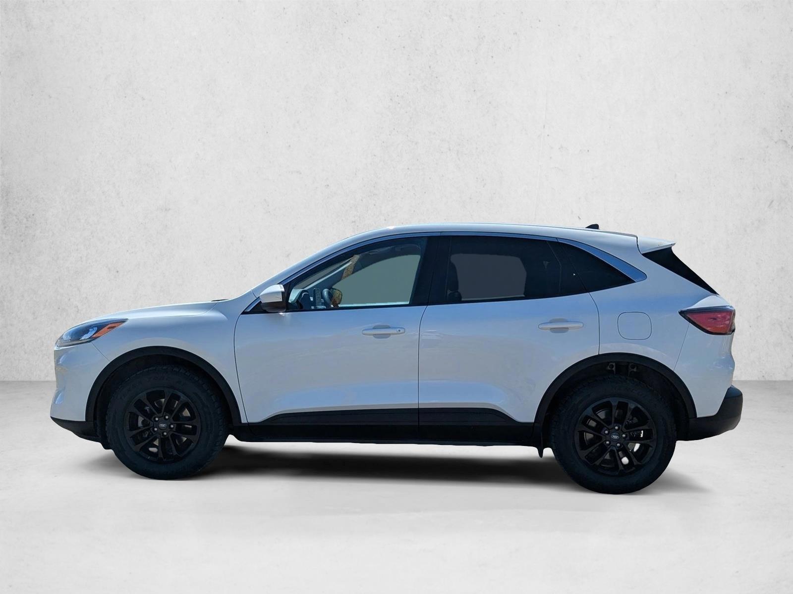 Thumbnail: 2020 Ford Escape - 2