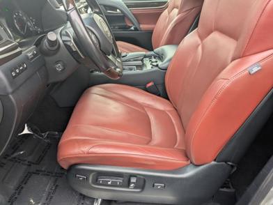 2020 Lexus LX