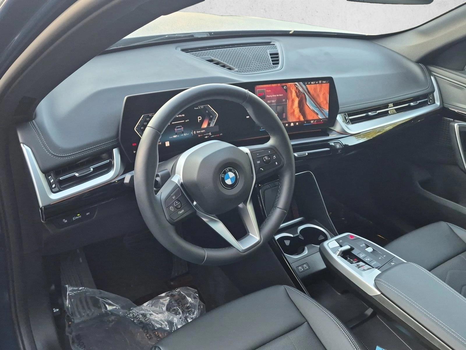 Thumbnail: 2026 BMW X1 - 3