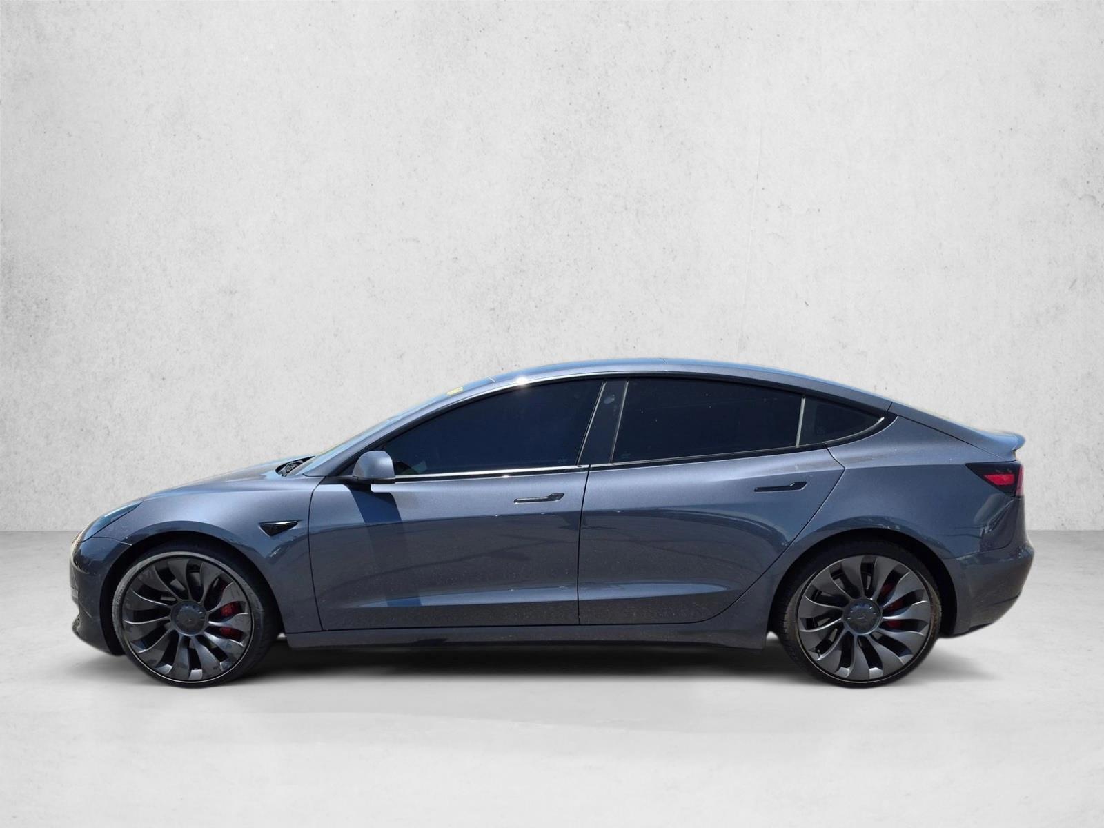 Thumbnail: 2023 Tesla Model 3 - 2