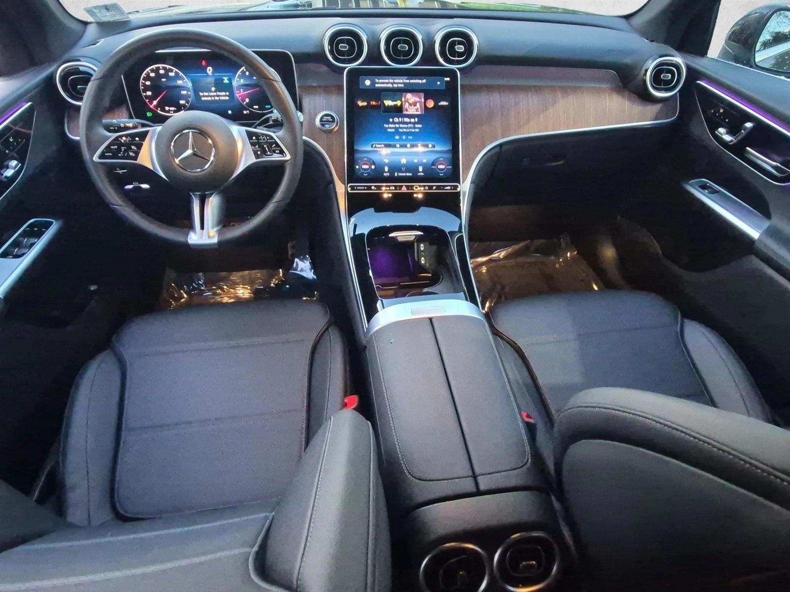 Thumbnail: 2026 Mercedes-Benz GLC - 3