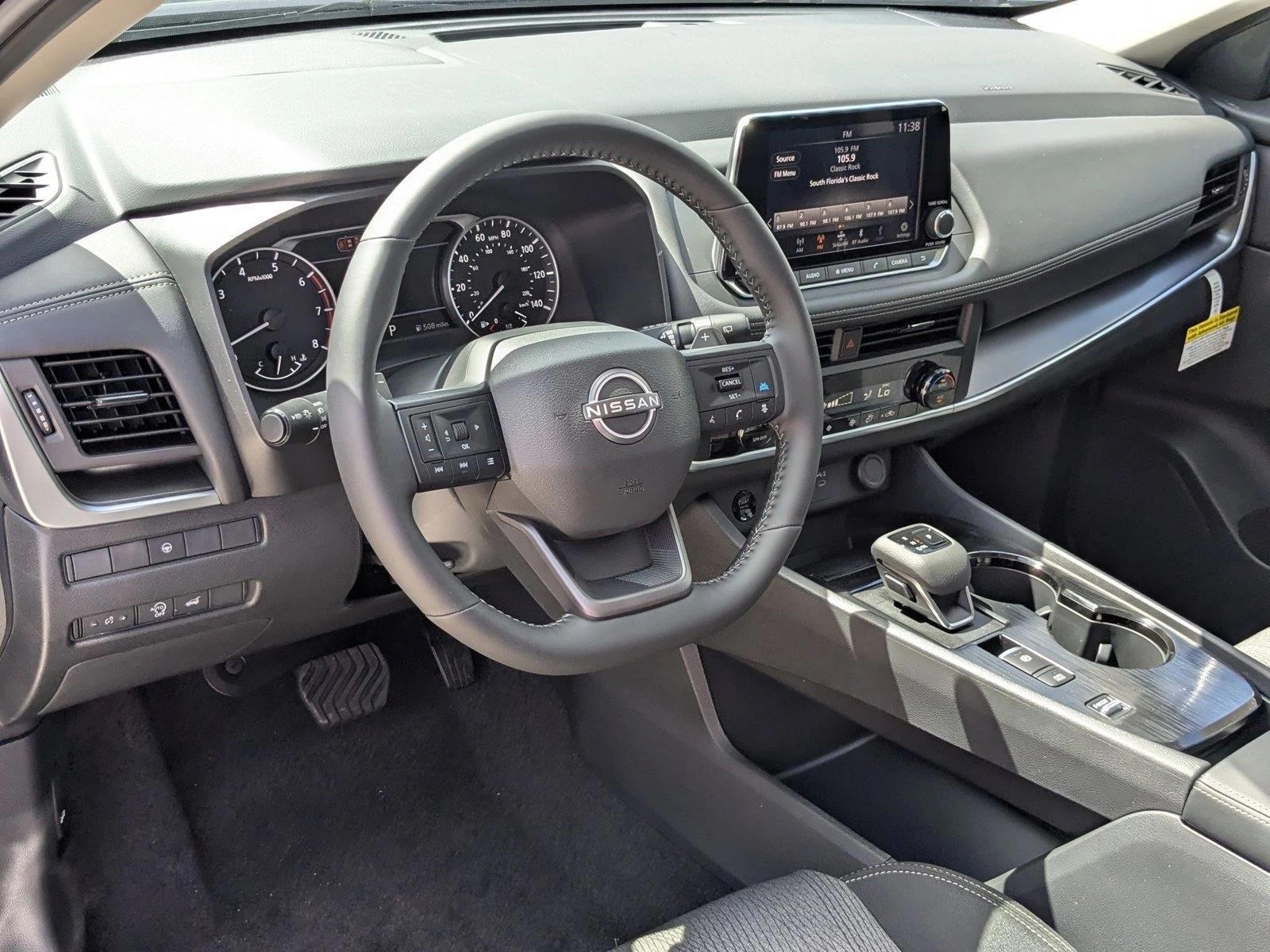 Thumbnail: 2026 Nissan Rogue - 3