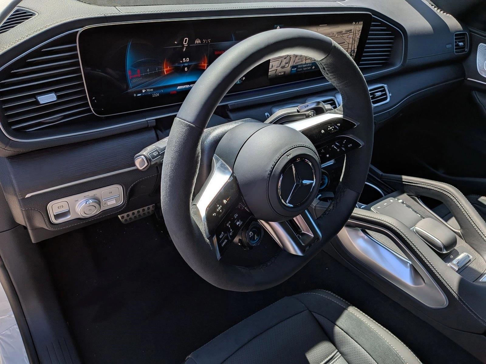 Thumbnail: 2026 Mercedes-Benz GLE - 3