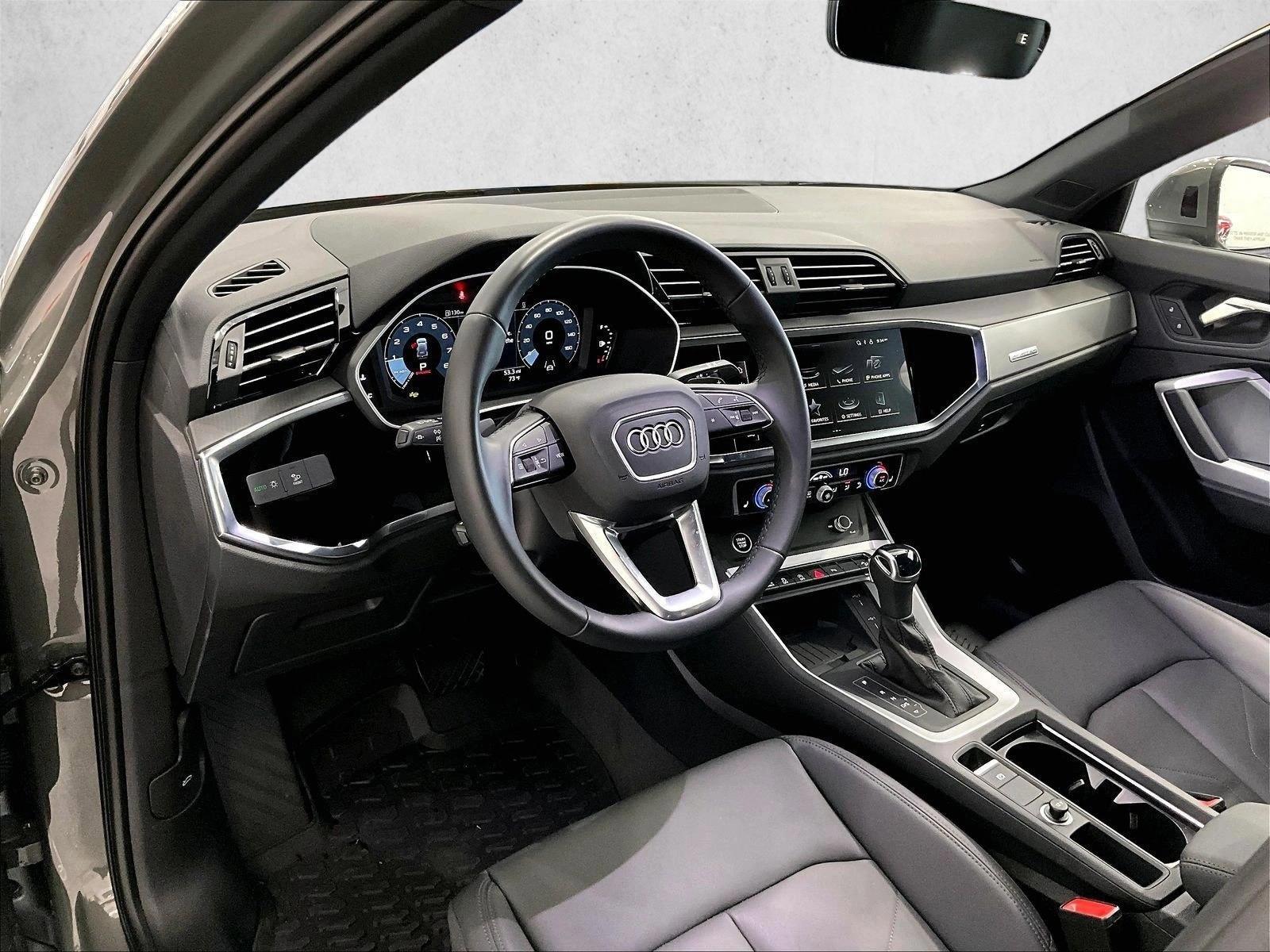 Thumbnail: 2024 Audi Q3 - 3