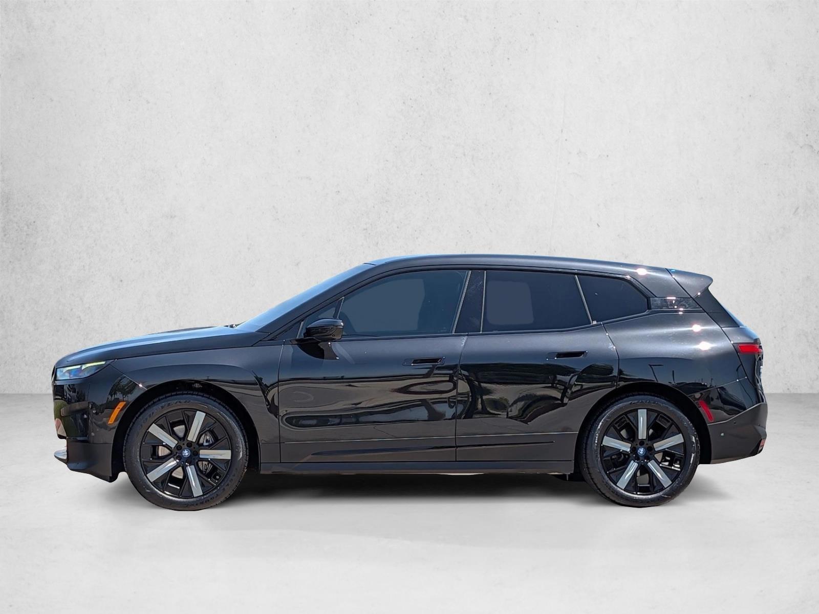 Thumbnail: 2023 BMW iX - 2