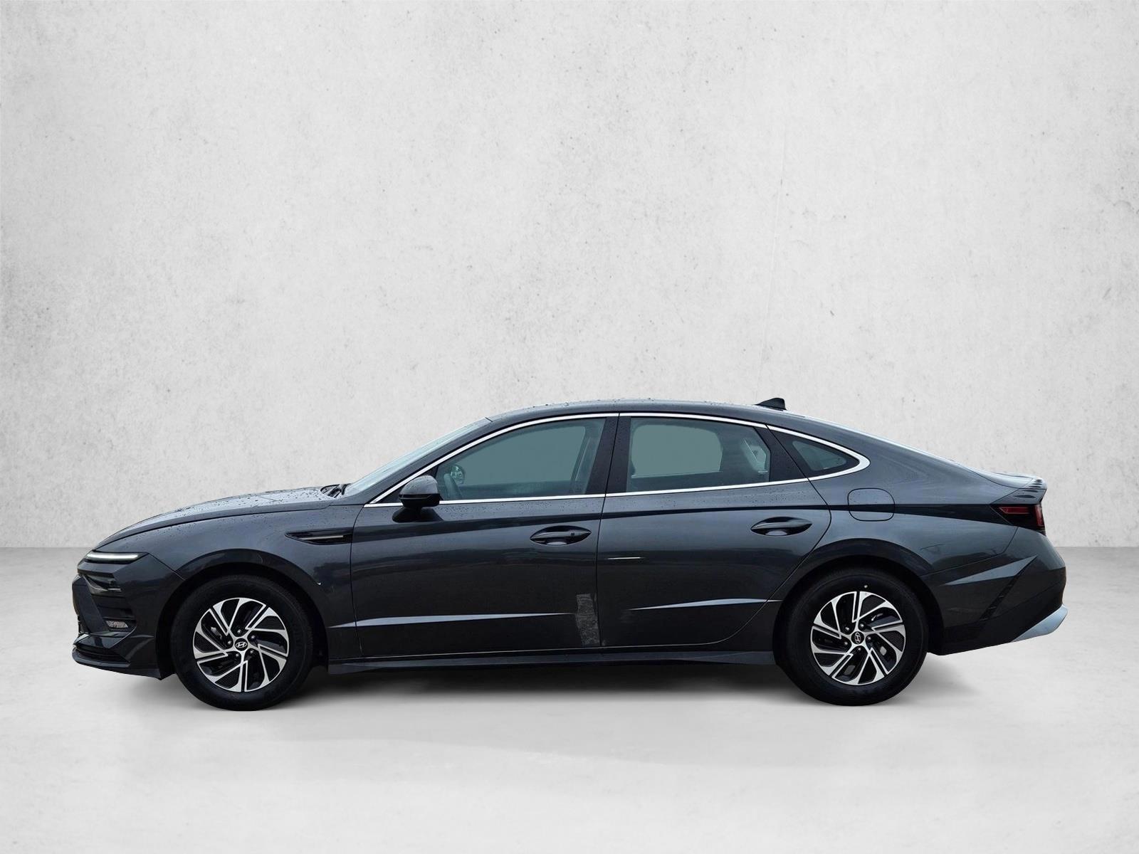 Thumbnail: 2026 Hyundai Sonata - 2