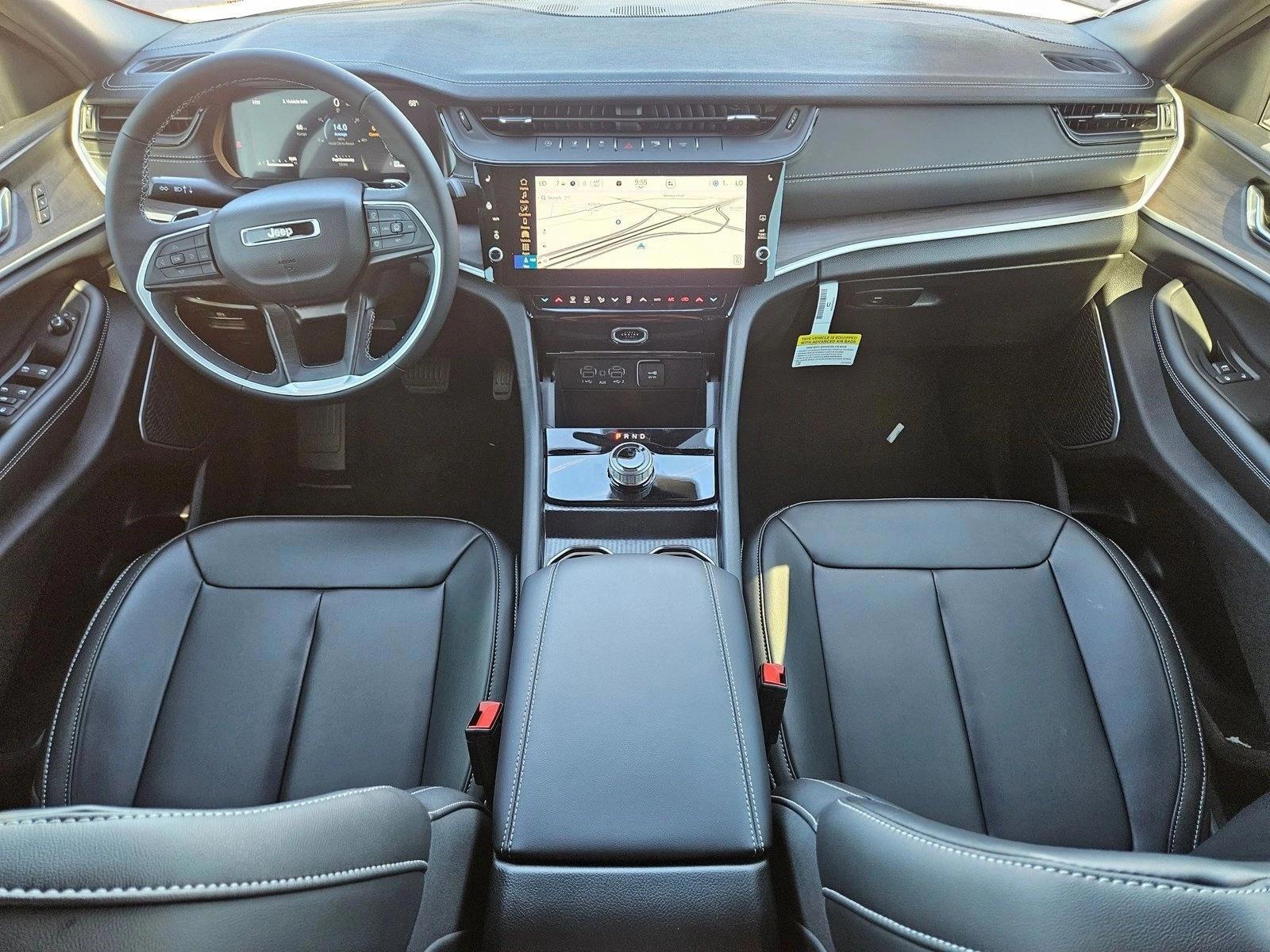 Thumbnail: 2026 Jeep Grand Cherokee - 4
