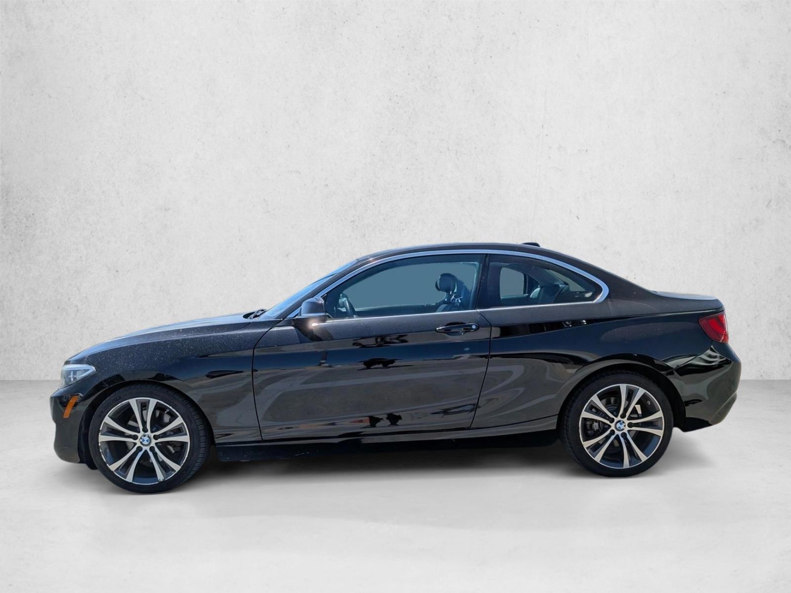 Thumbnail: 2016 BMW 2 Series - 2