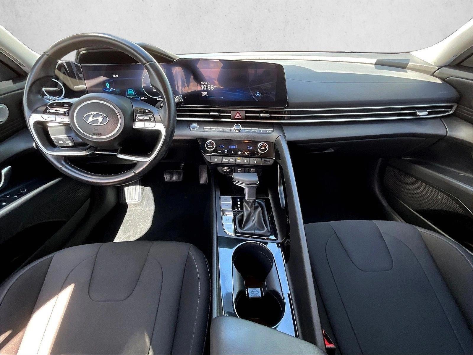 Thumbnail: 2023 Hyundai Elantra - 5