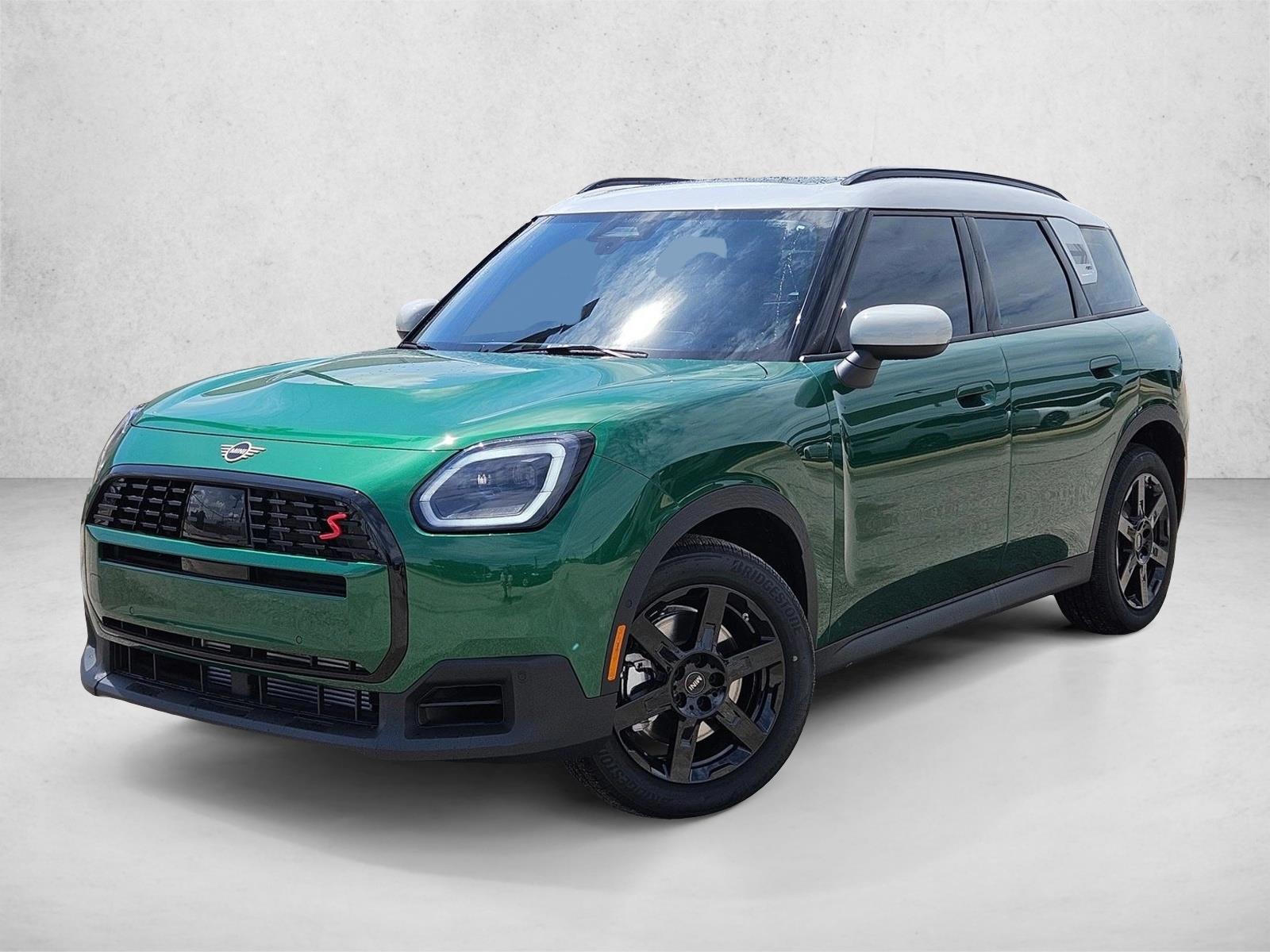 Thumbnail: 2027 MINI Cooper Countryman - 1