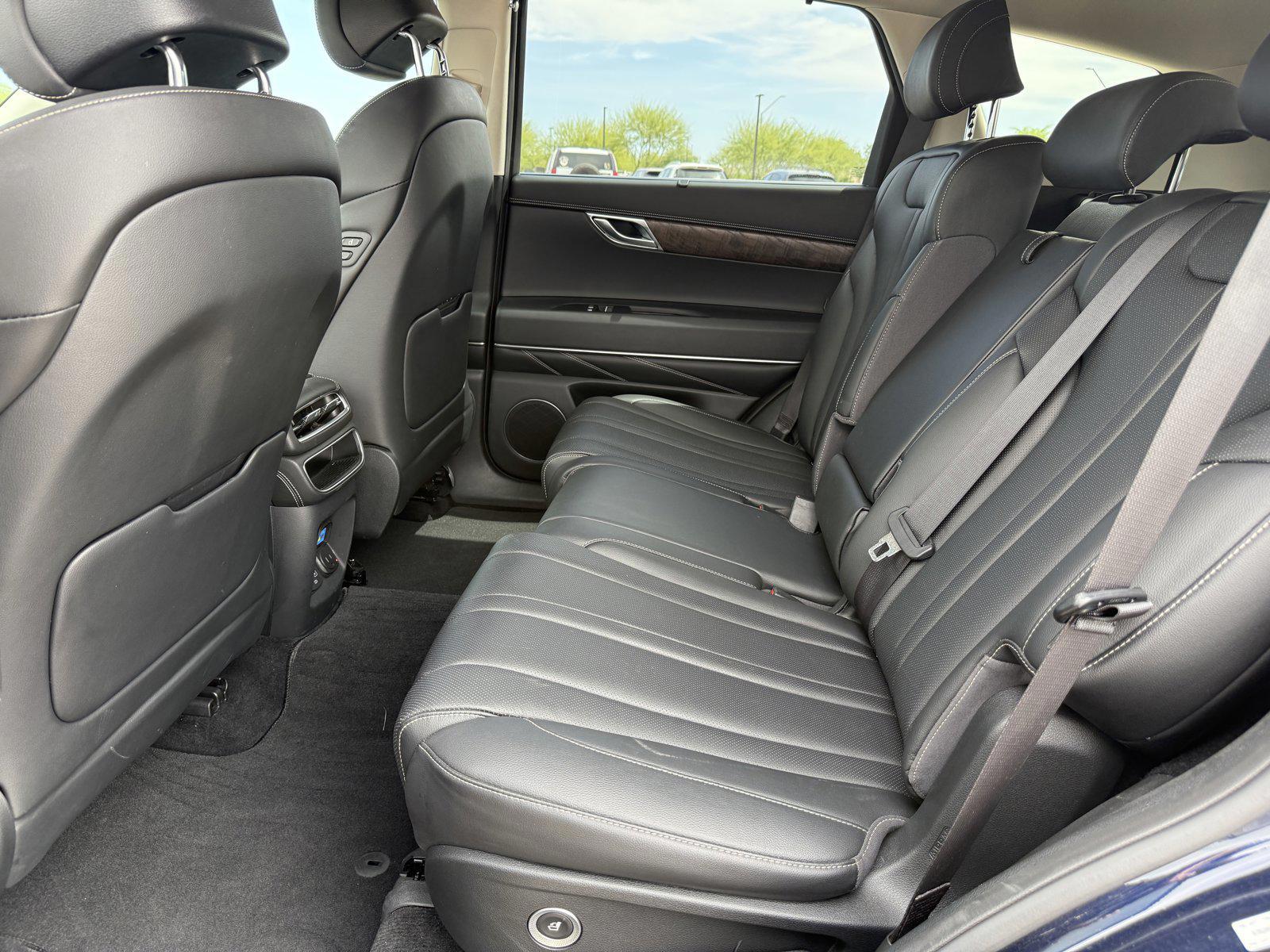 2024 GENESIS GV80 Standard - Photo 22