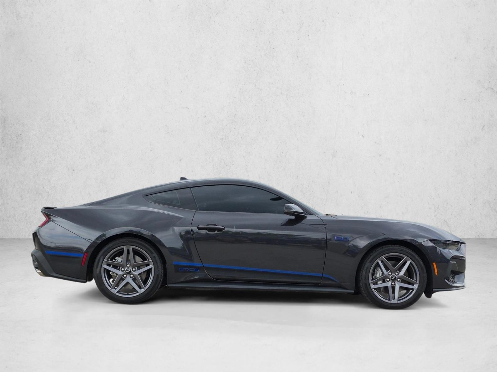 2024 Ford Mustang GT Premium - Photo 4