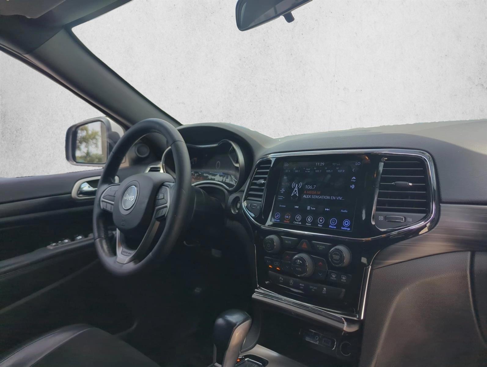 Thumbnail: 2021 Jeep Grand Cherokee - 3