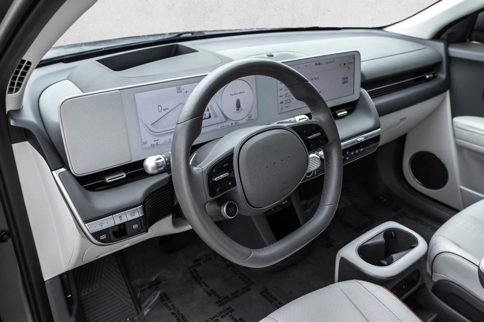 Thumbnail: 2023 Hyundai Ioniq 5 - 3