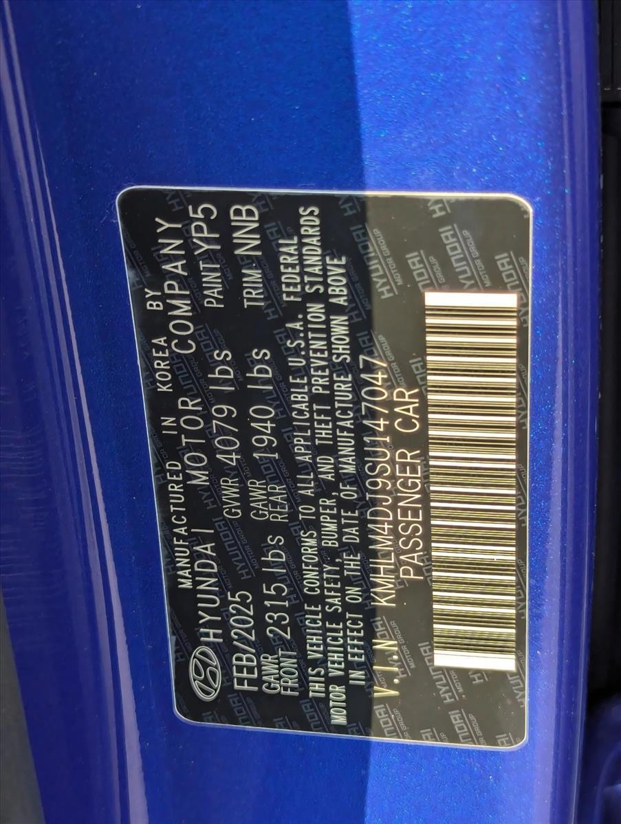 2025 Hyundai Elantra Blue - Photo 17