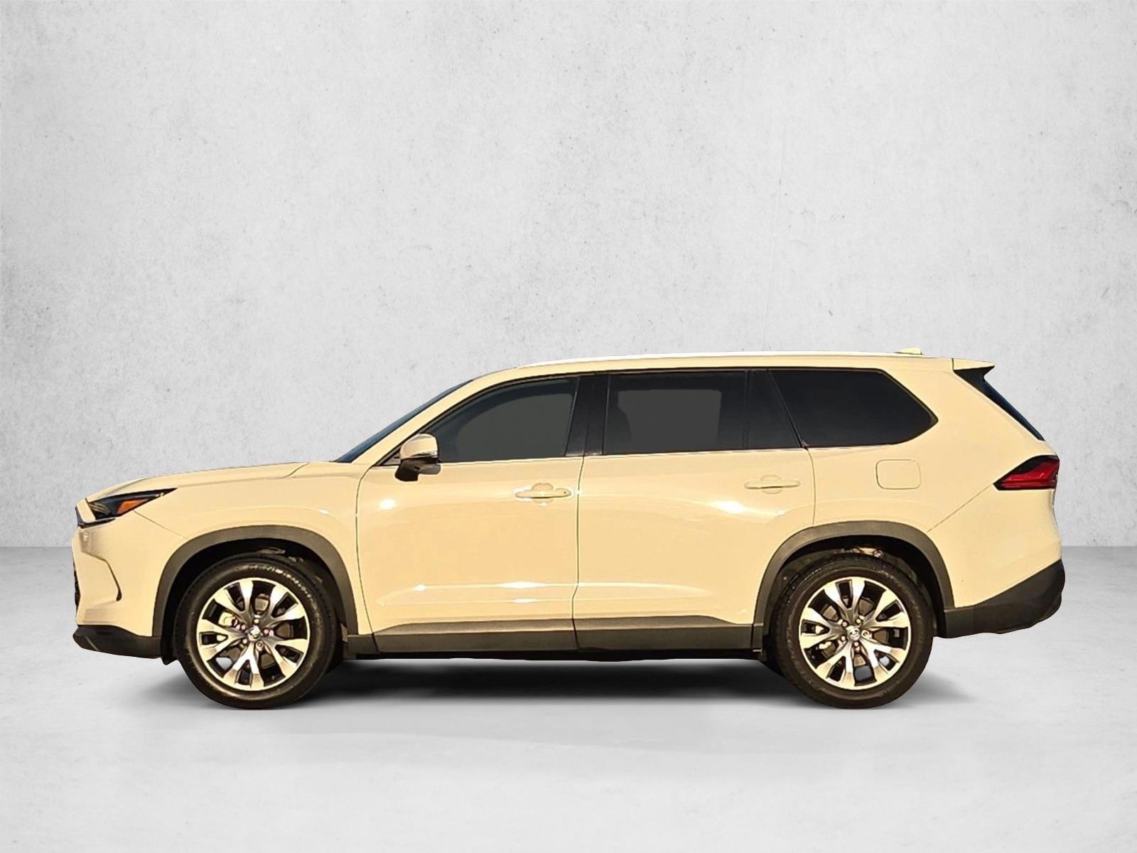 Thumbnail: 2024 Toyota Grand Highlander - 2