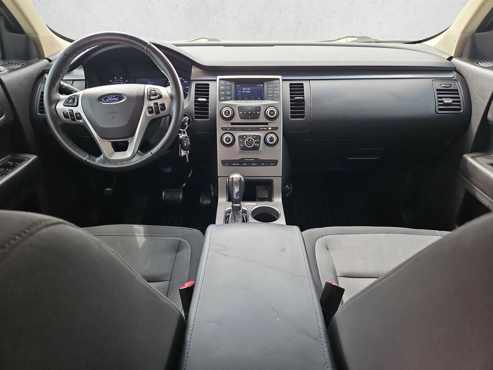 Thumbnail: 2018 Ford Flex - 3