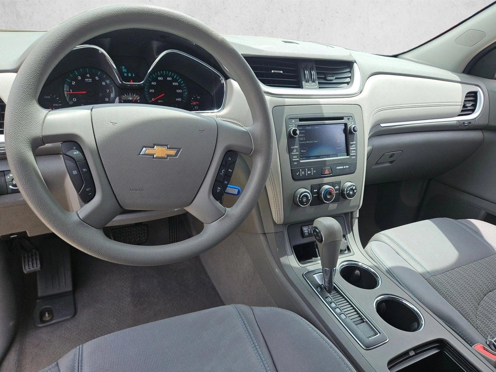 Thumbnail: 2016 Chevrolet Traverse - 3