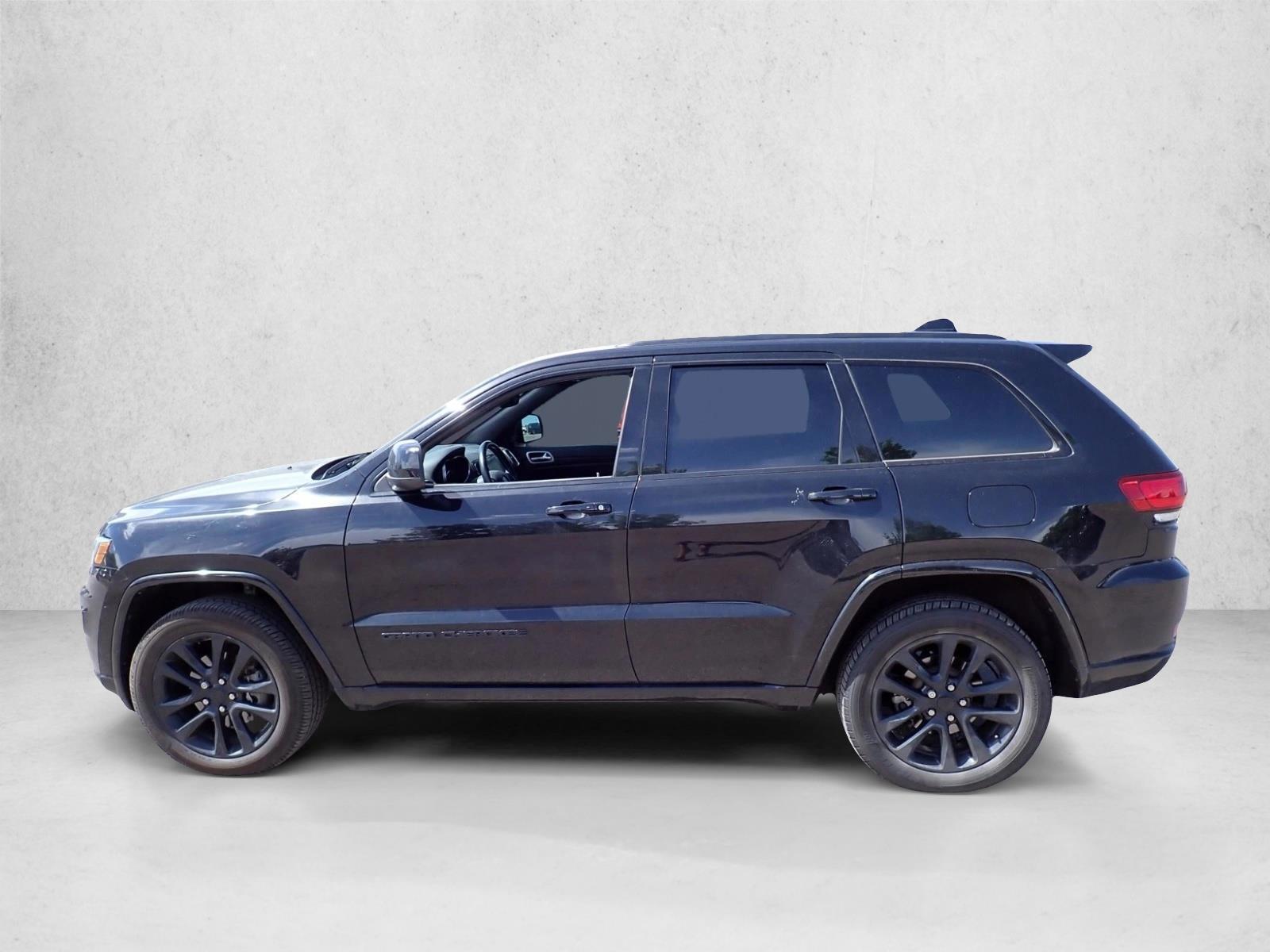 Thumbnail: 2020 Jeep Grand Cherokee - 5