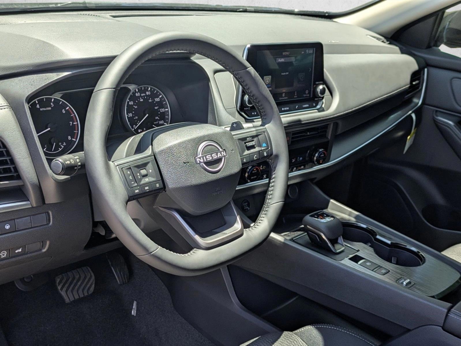 Thumbnail: 2026 Nissan Rogue - 3