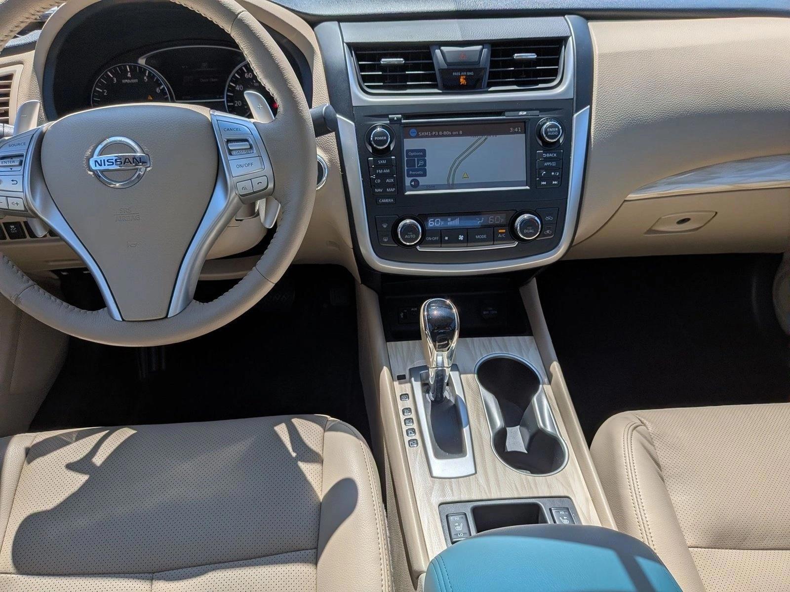 Thumbnail: 2016 Nissan Altima - 3