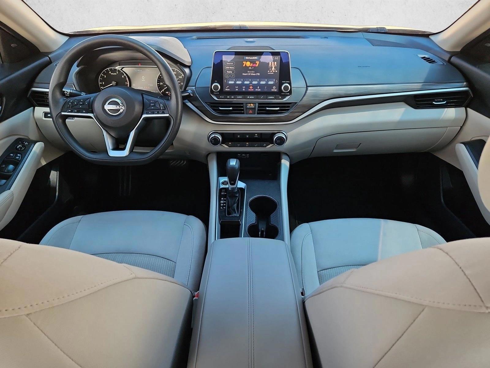 Thumbnail: 2025 Nissan Altima - 4