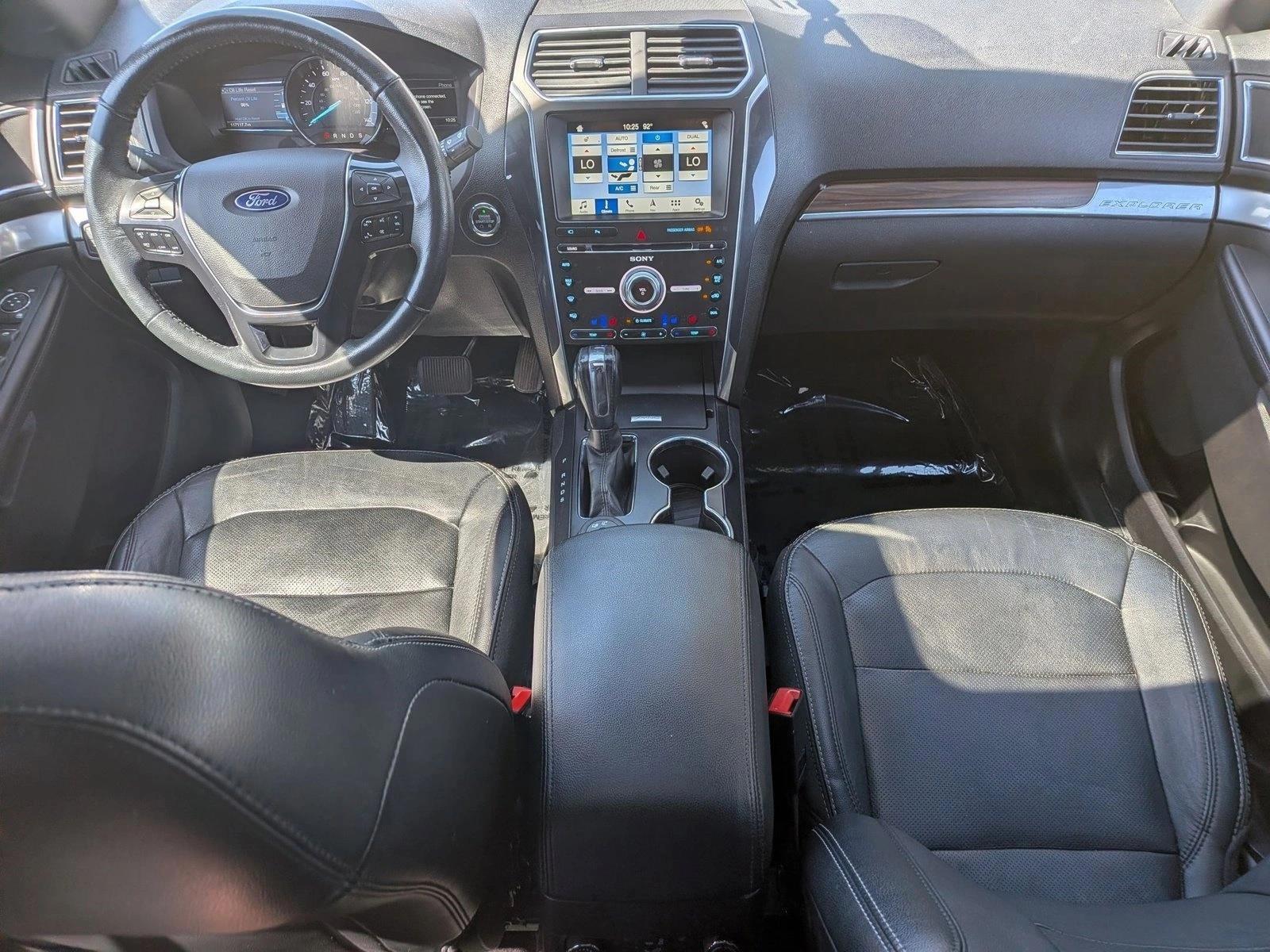 Thumbnail: 2018 Ford Explorer - 3