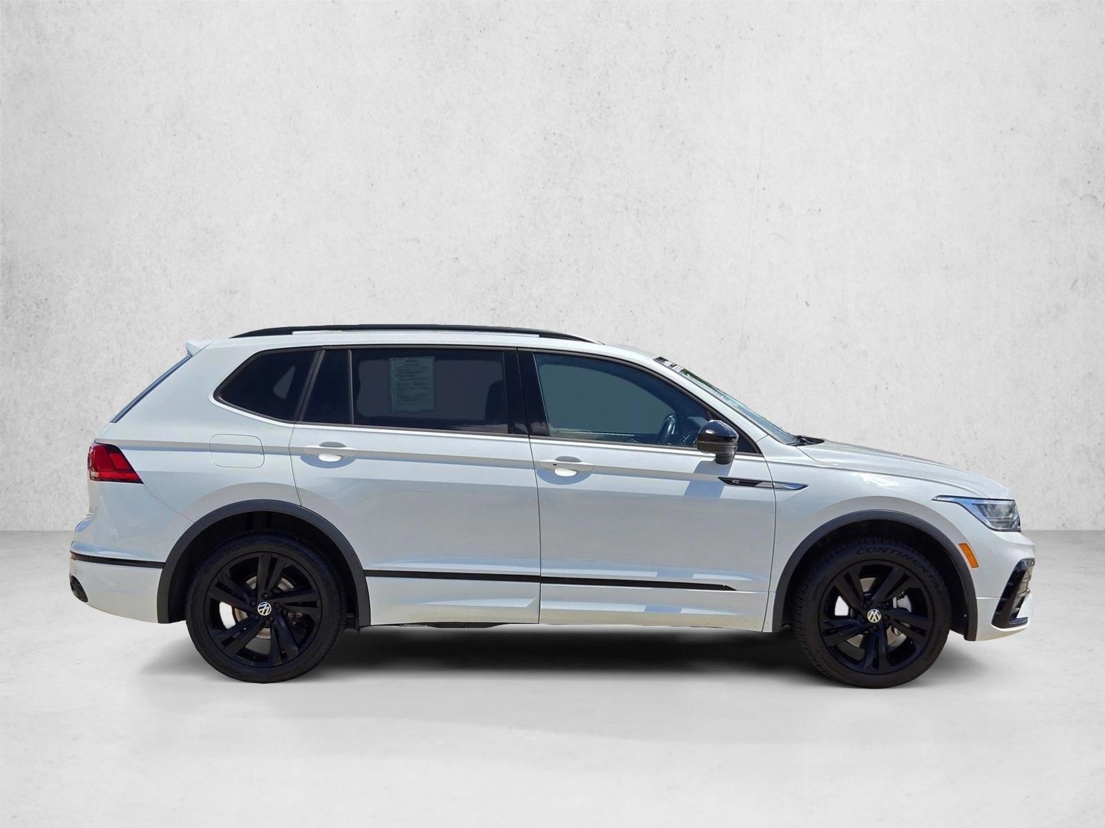2024 Volkswagen Tiguan SE R-LINE BLACK - Photo 4