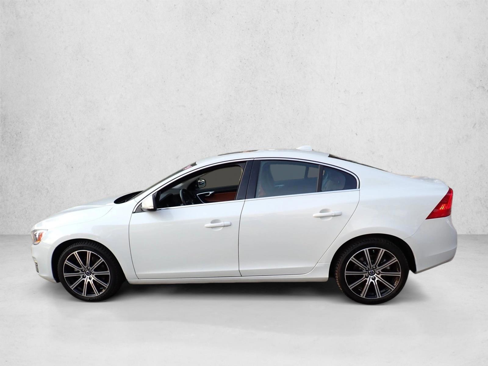 Thumbnail: 2014 Volvo S60 - 2