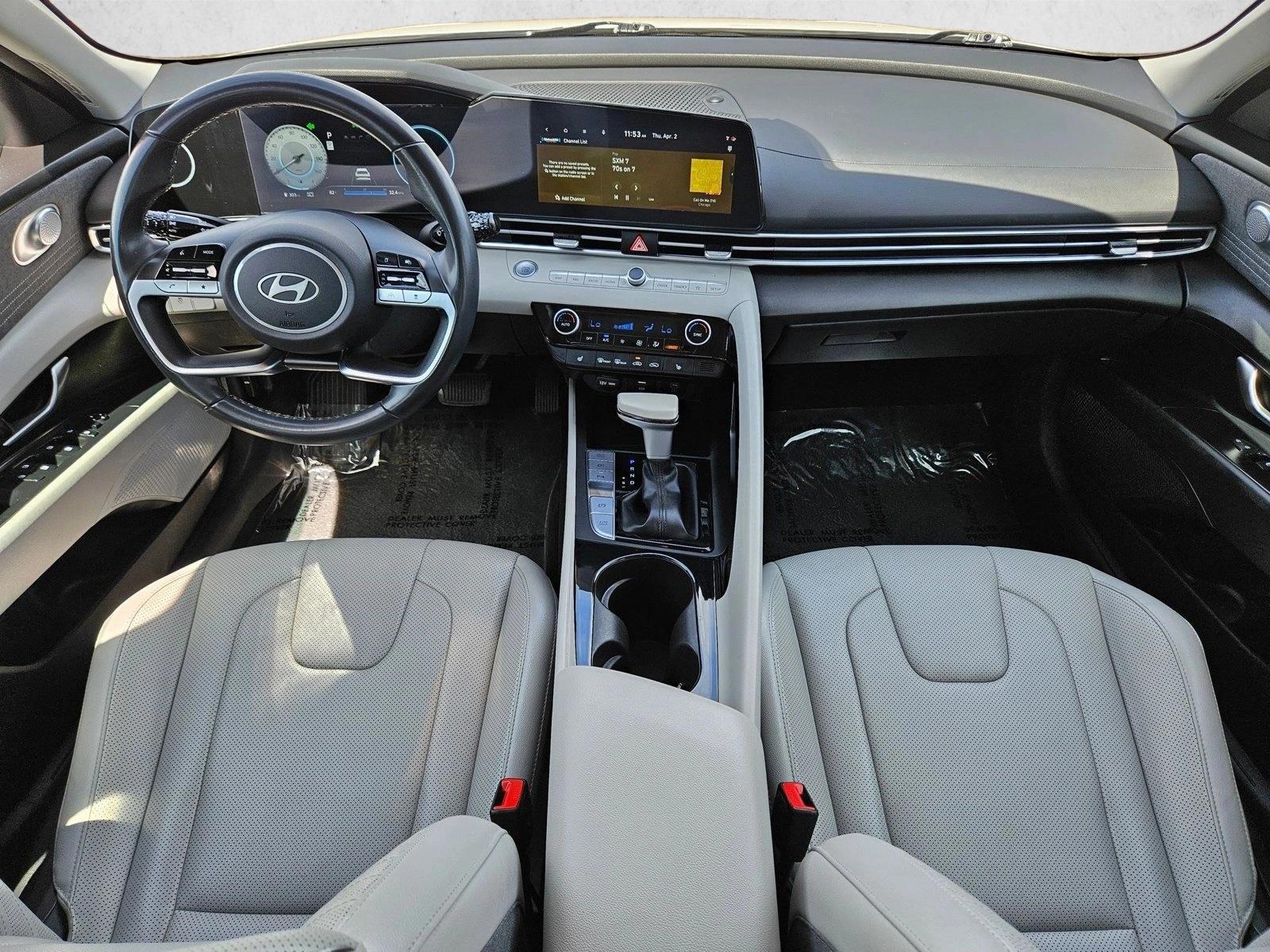 Thumbnail: 2024 Hyundai Elantra - 3