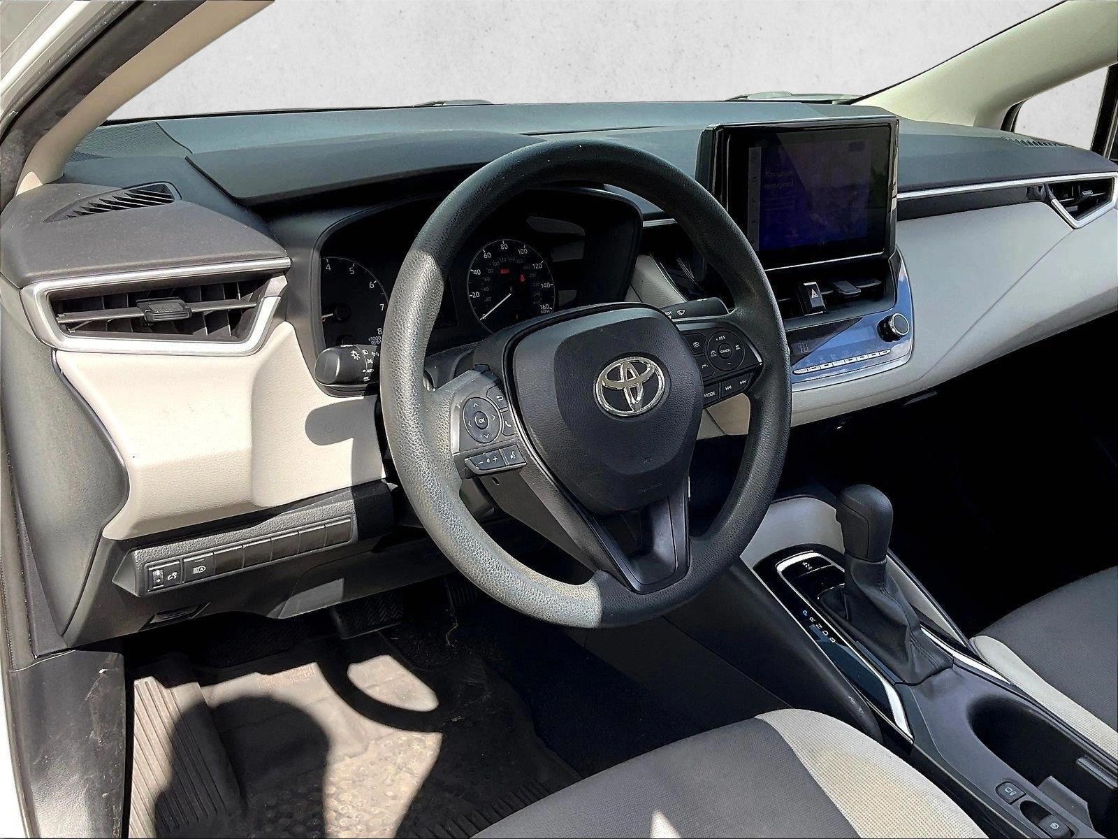 Thumbnail: 2023 Toyota Corolla - 4