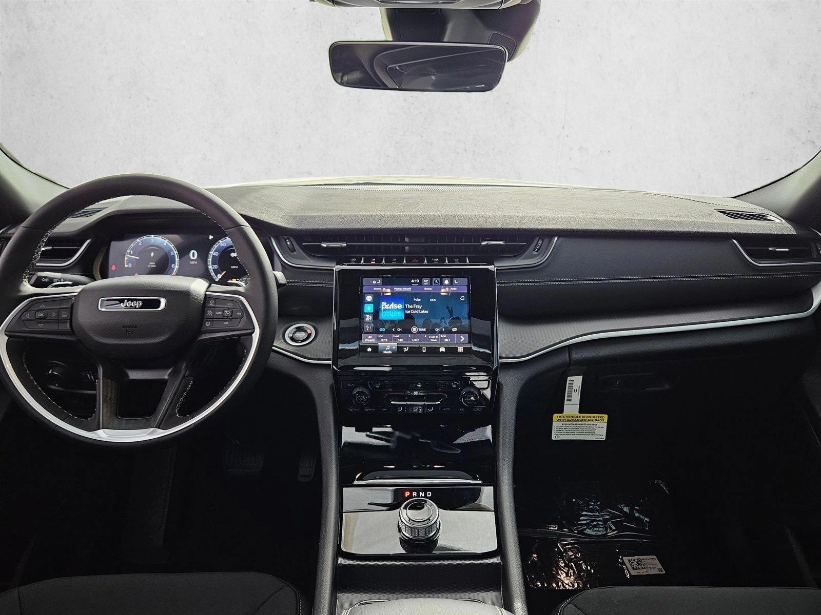 Thumbnail: 2026 Jeep Grand Cherokee - 3