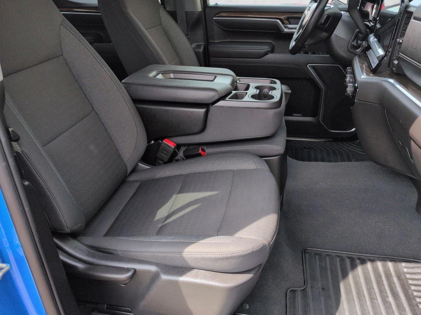 2025 Chevrolet Silverado 1500 LT - Photo 28