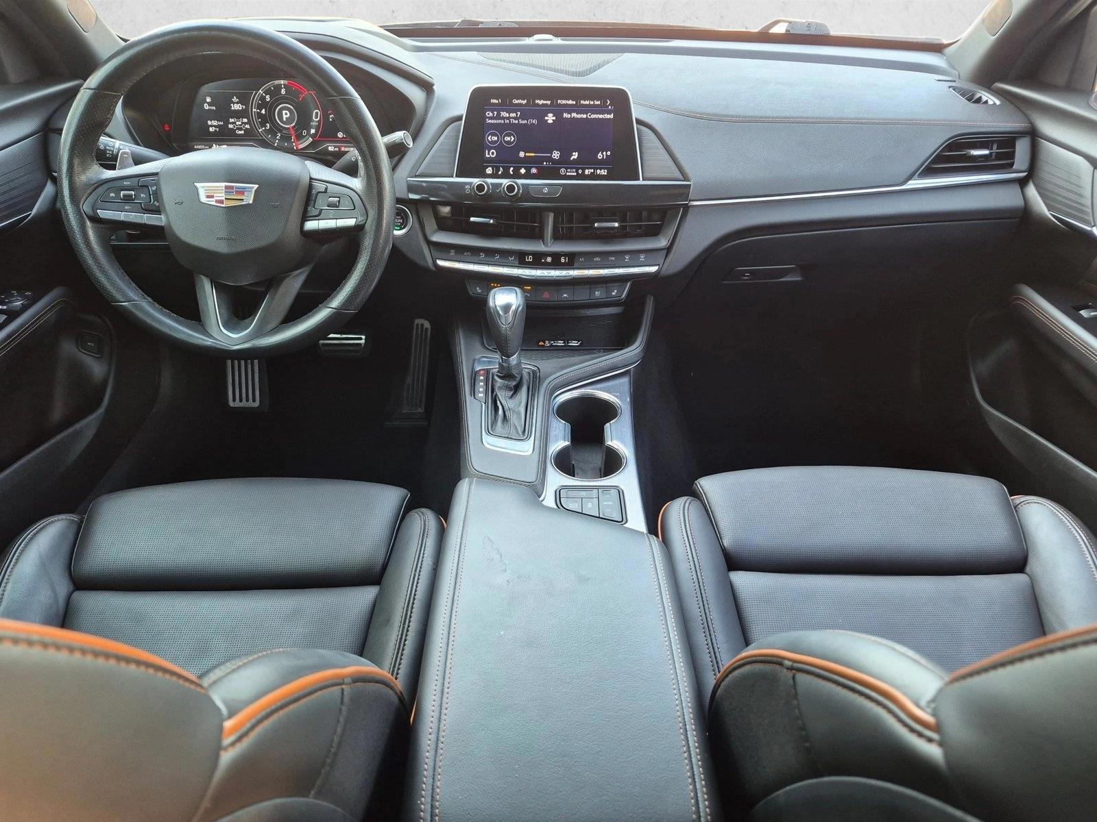 Thumbnail: 2025 Cadillac CT4 - 4