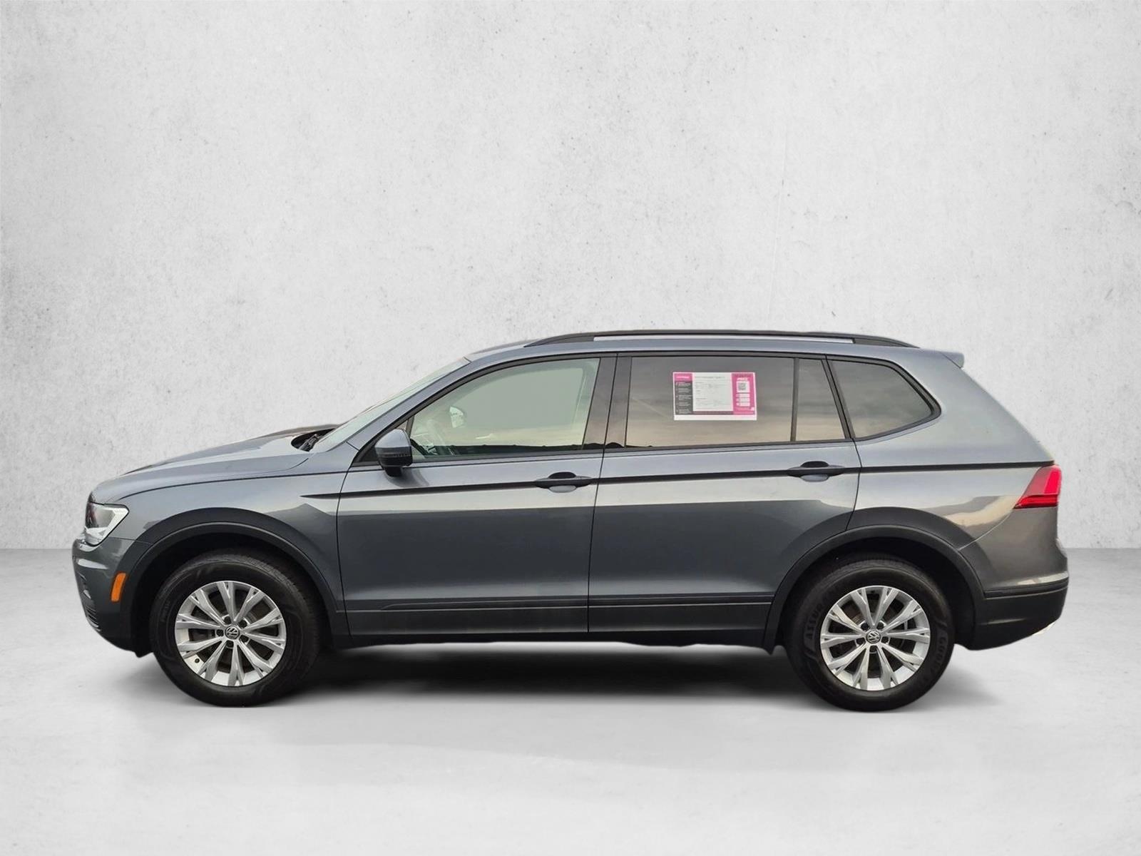 Thumbnail: 2020 Volkswagen Tiguan - 2