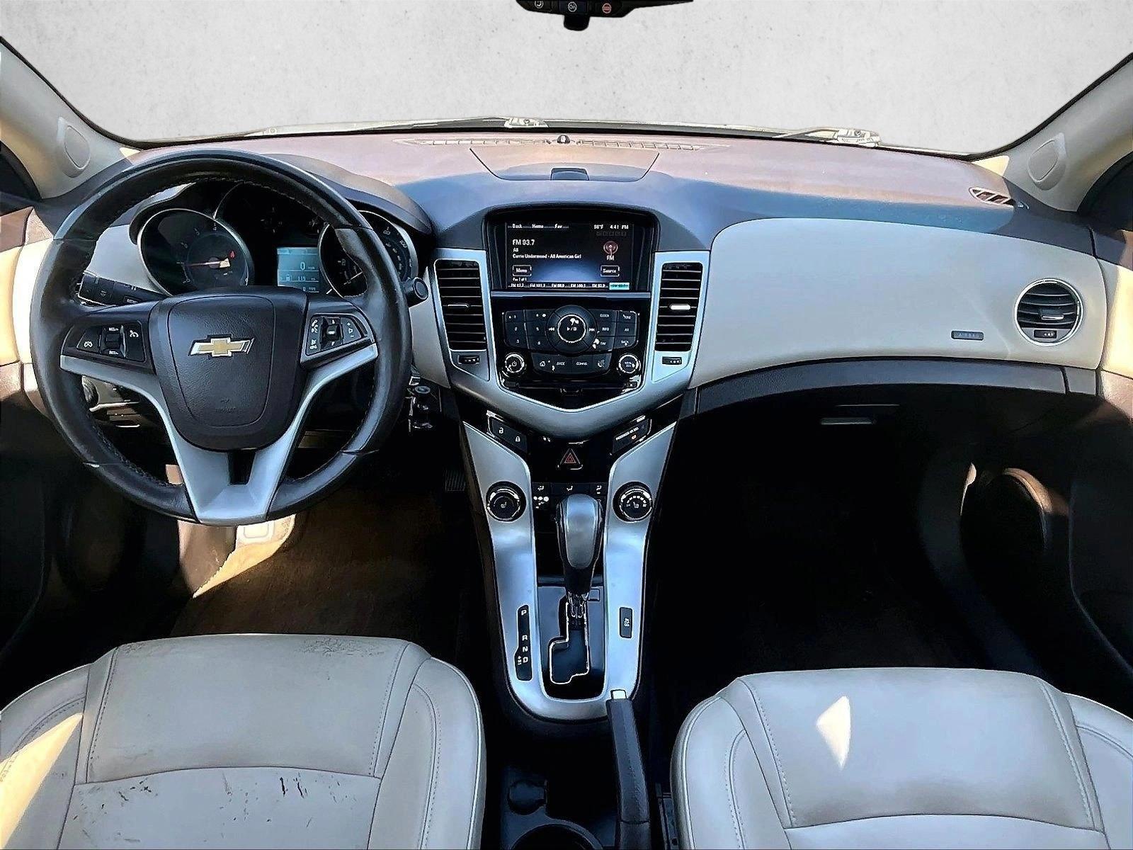 Thumbnail: 2014 Chevrolet Cruze - 4