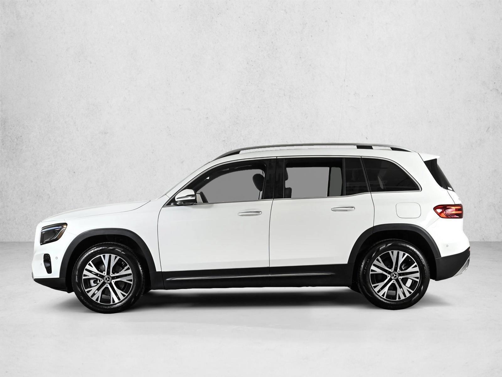 Thumbnail: 2026 Mercedes-Benz GLB - 2