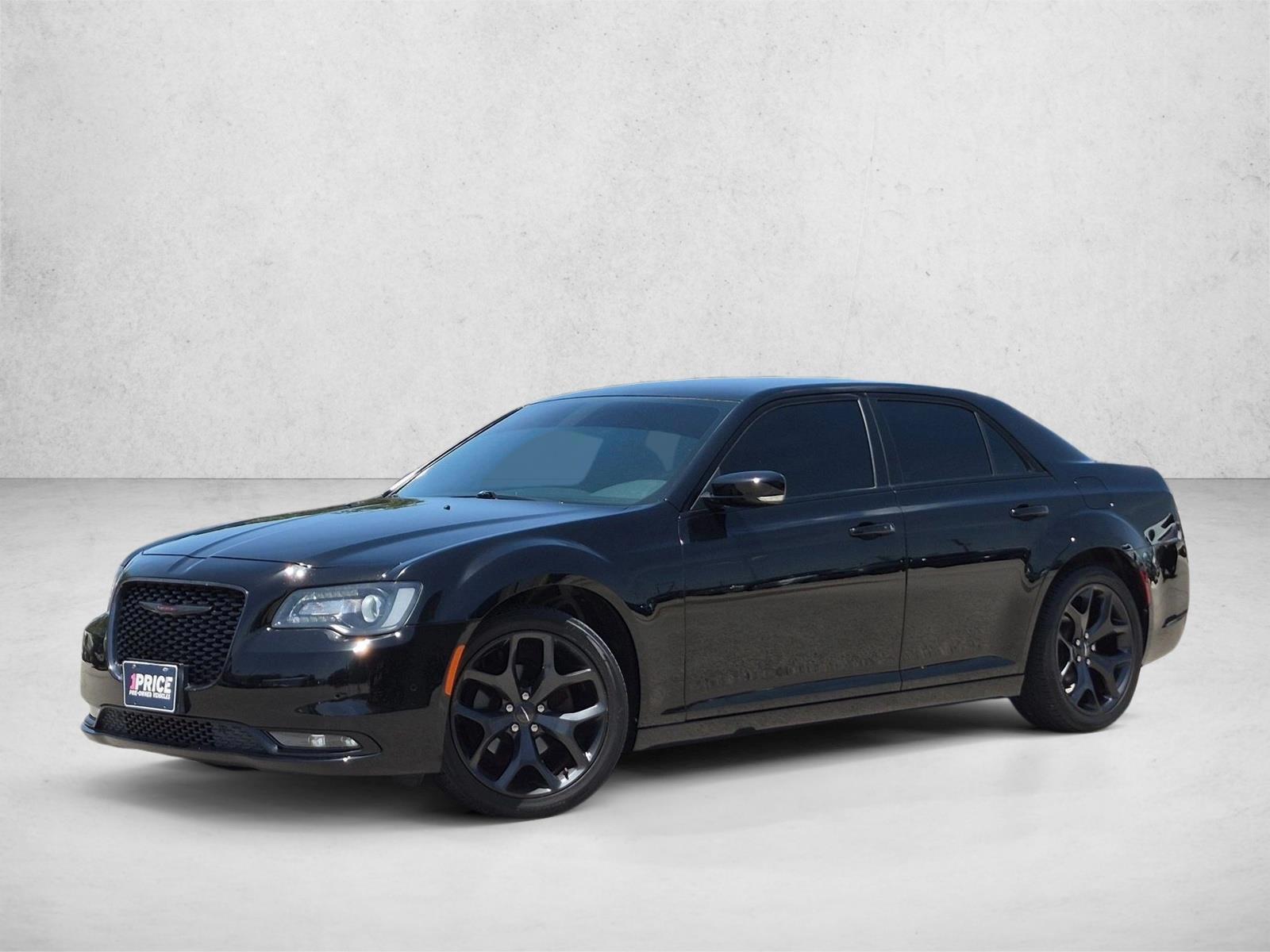 Thumbnail: 2021 Chrysler 300 - 1