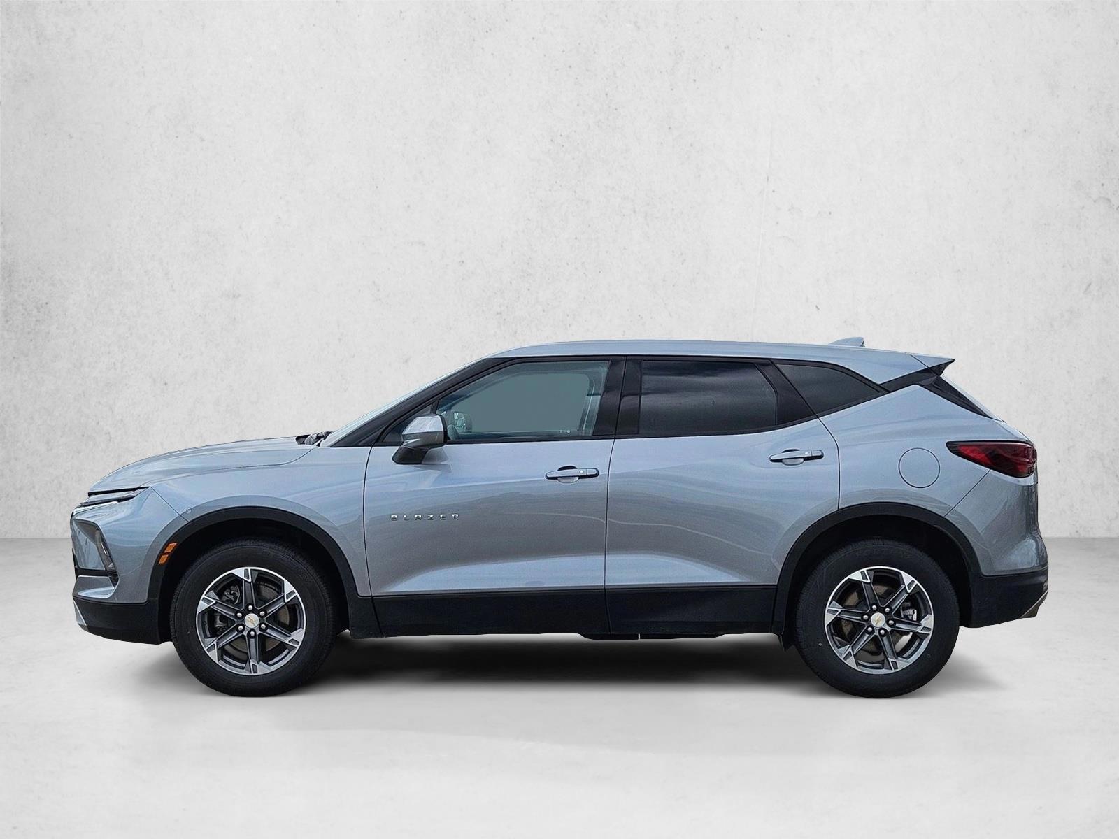 Thumbnail: 2025 Chevrolet Blazer - 2