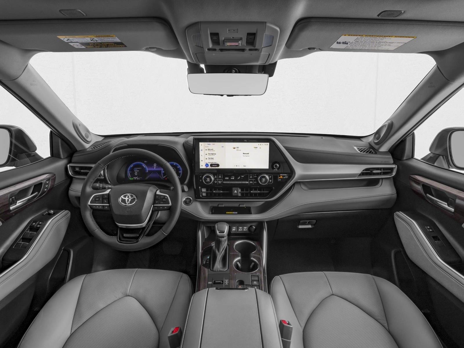 Thumbnail: 2026 Toyota Highlander - 3