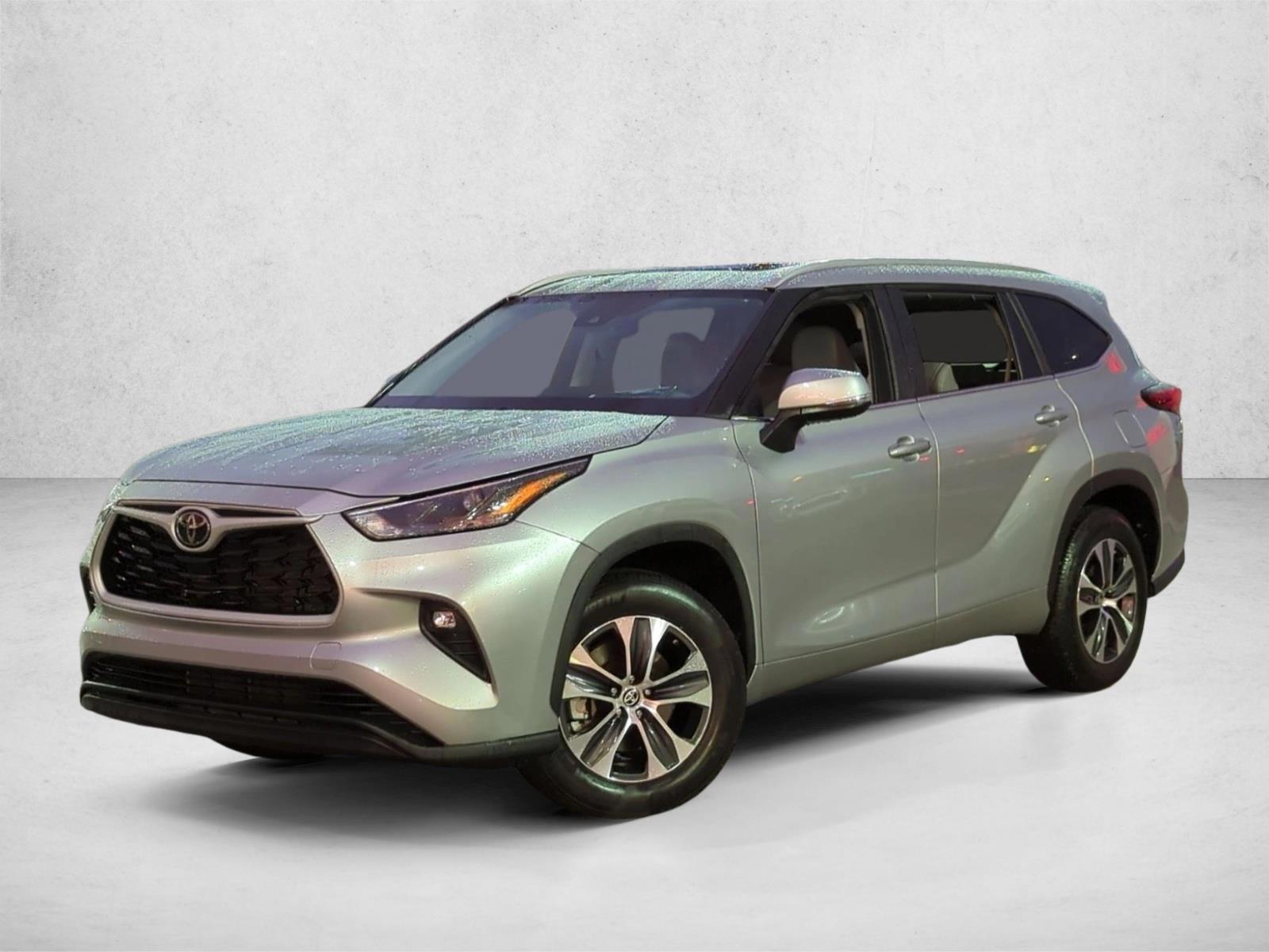 Thumbnail: 2023 Toyota Highlander - 1