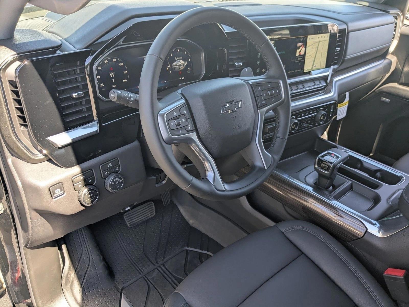 Thumbnail: 2026 Chevrolet Silverado 1500 - 3