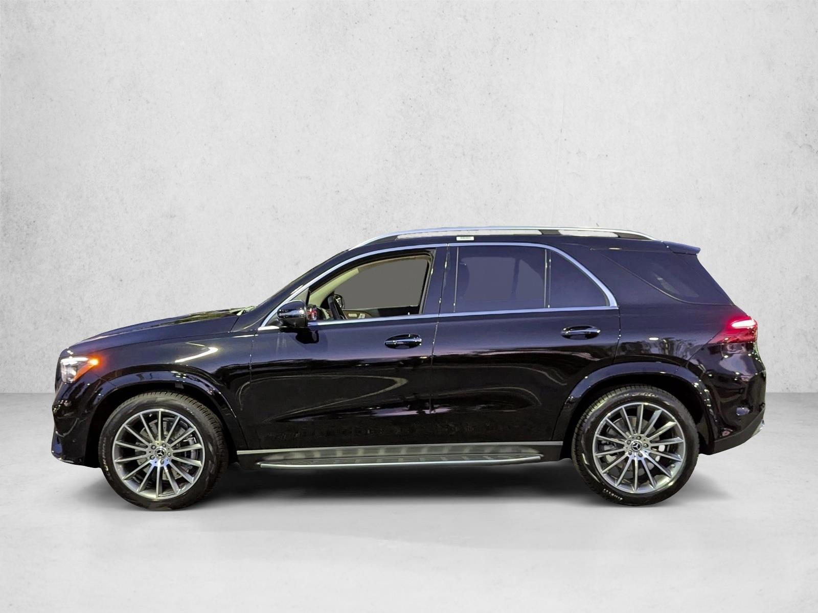 Thumbnail: 2026 Mercedes-Benz GLE - 2