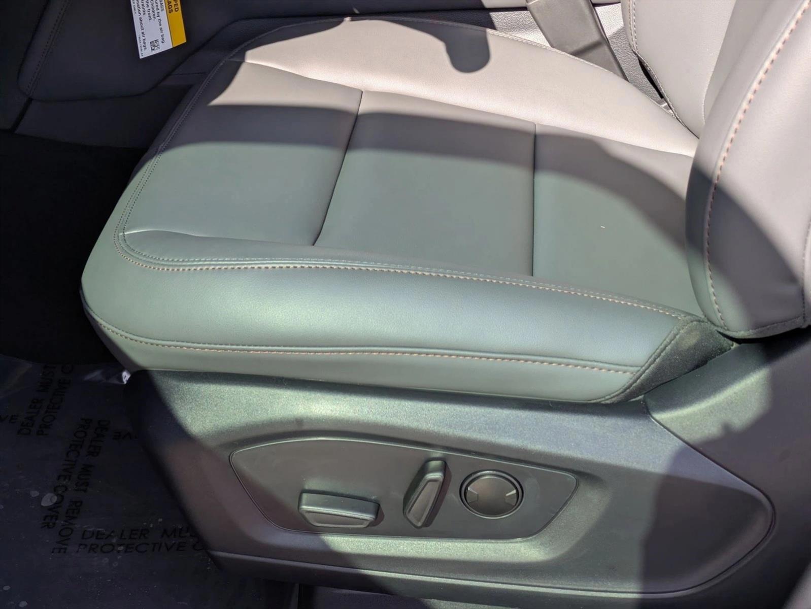 Thumbnail: 2026 Ford Explorer - 3