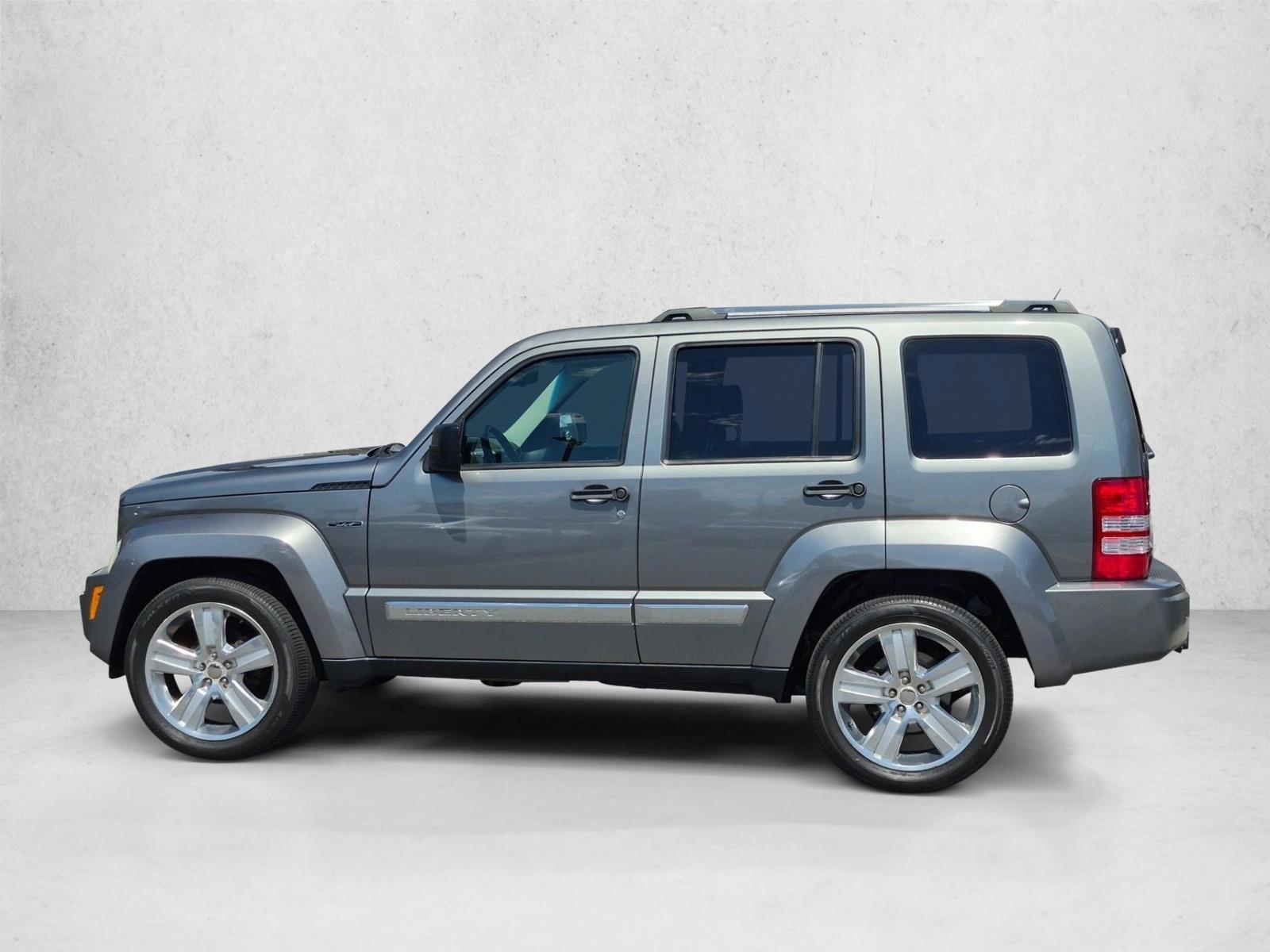 Thumbnail: 2012 Jeep Liberty - 2