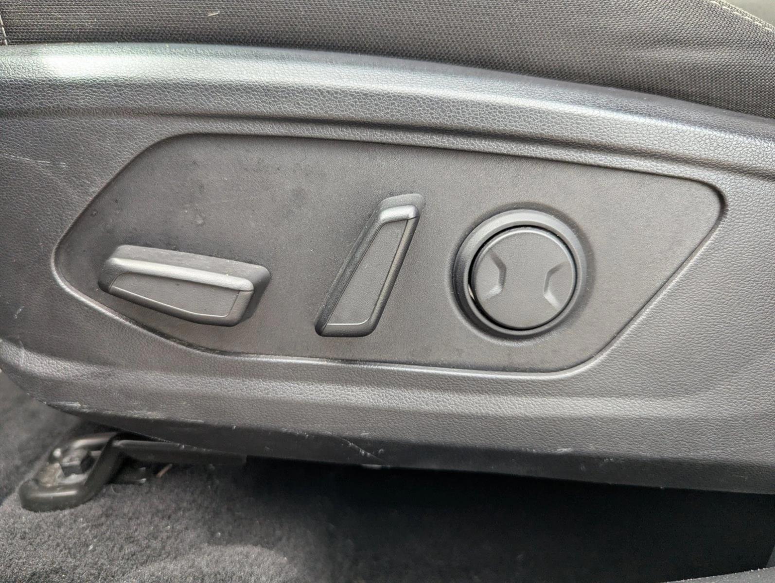 Thumbnail: 2023 Hyundai Tucson - 4