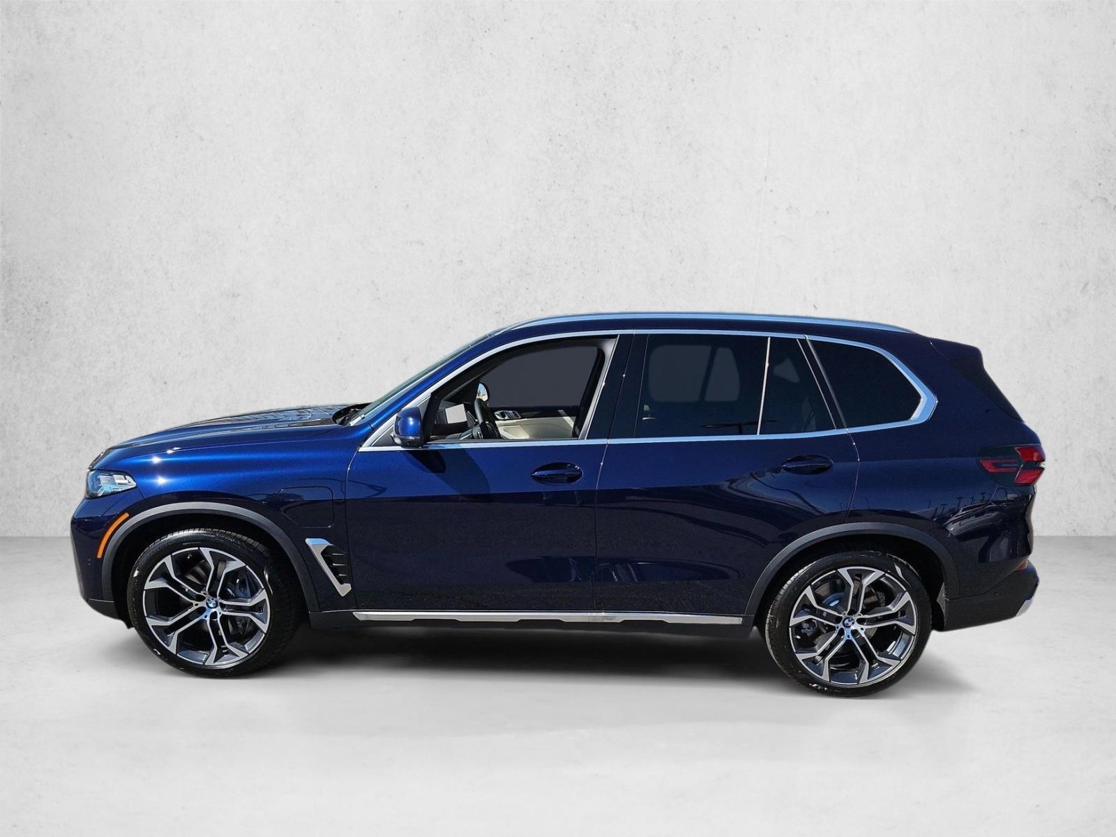 Thumbnail: 2026 BMW X5 - 2