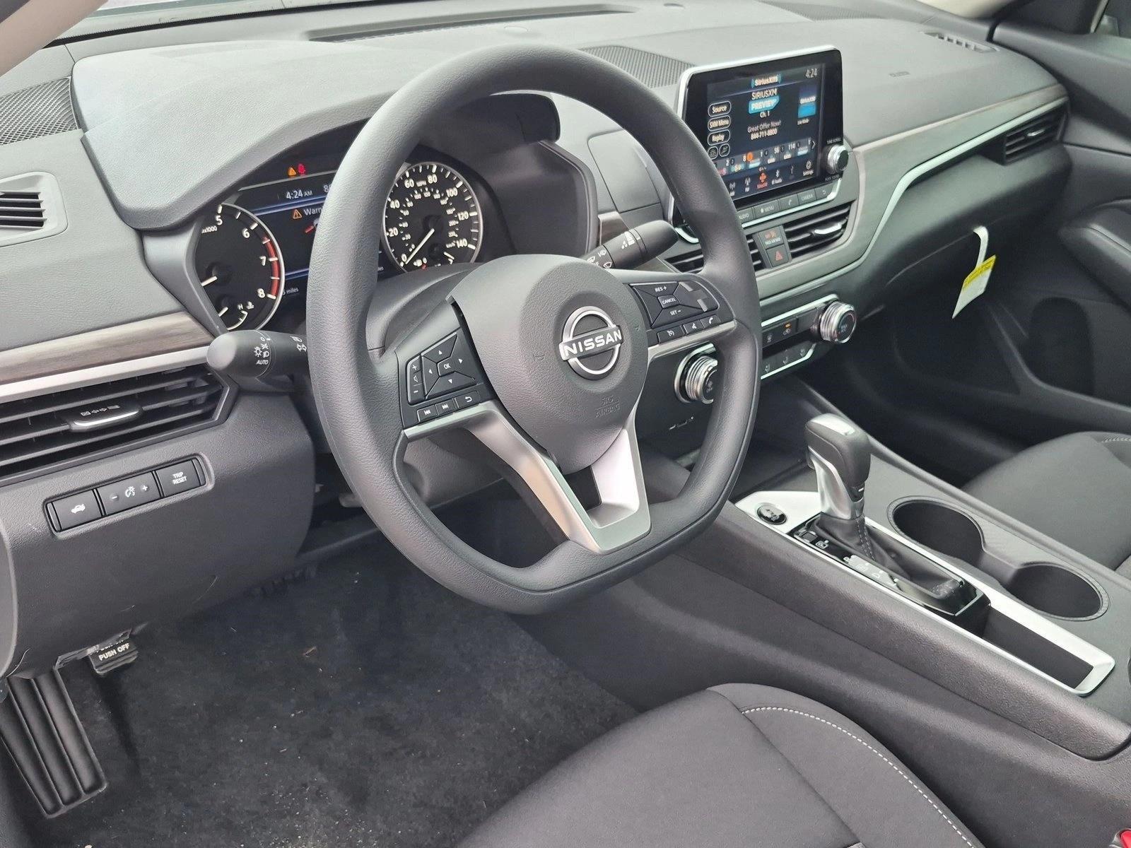 Thumbnail: 2026 Nissan Altima - 3