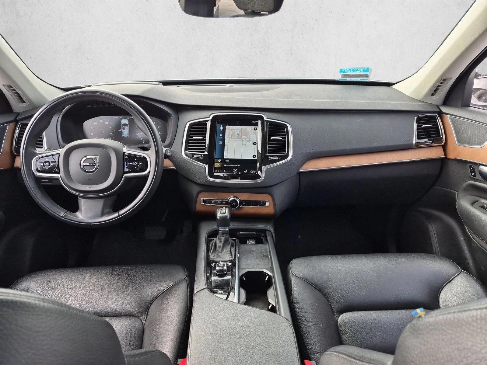 Thumbnail: 2022 Volvo XC90 - 3