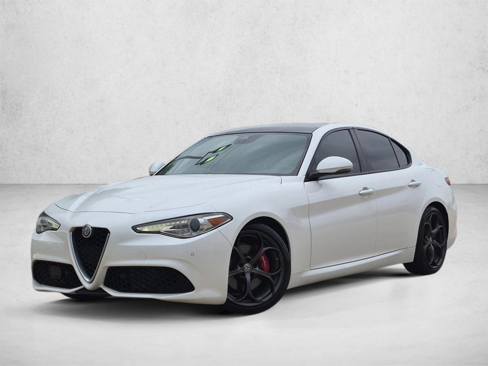 2017 Alfa Romeo Giulia 2.0 Ti Auto's photo